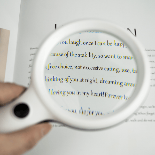 Kraftigt förstoringsglas med 10x förstoring, 18 LED - lampor och tre olika ljuslägen - Forstørrelsesglas - Seniorliving