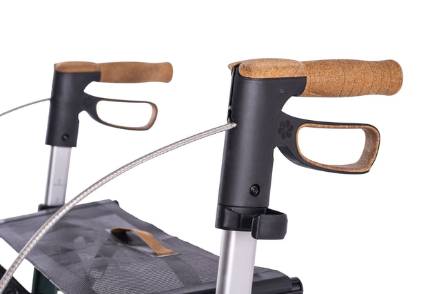 SALJOL "Luksus” kulfiber rollator -unikt tysk design og ultra letvægtsrollator. Kun 5,8 kg