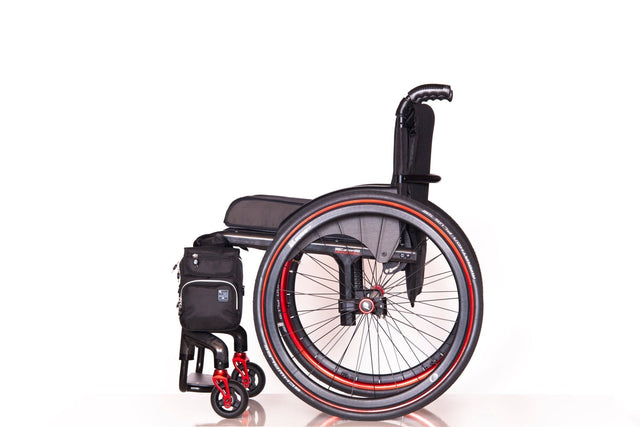 QUOKKA - "VERTIKAL". Utsökt & Unikt. Rymlig väska med coola effekter. 2 färger - Rullstolsväska - Seniorliving