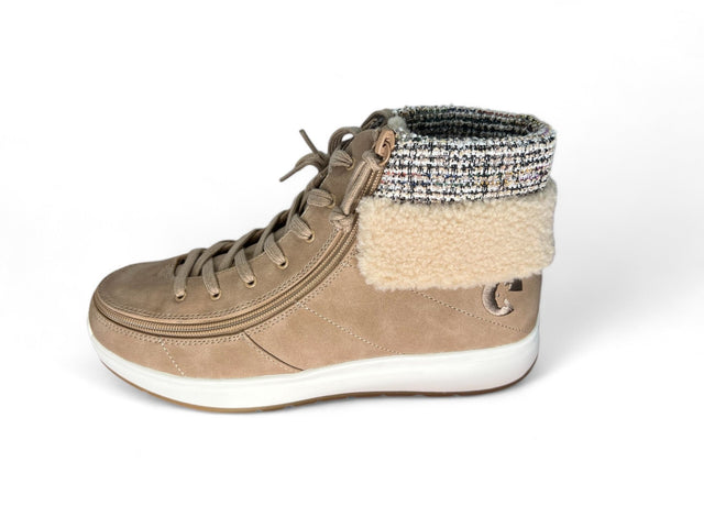 Comfort Cuff Sand – Extra breda dragkedjeskor i mocka för kvinnor. Varm modell. NYHET! - lynlåssko - Seniorliving