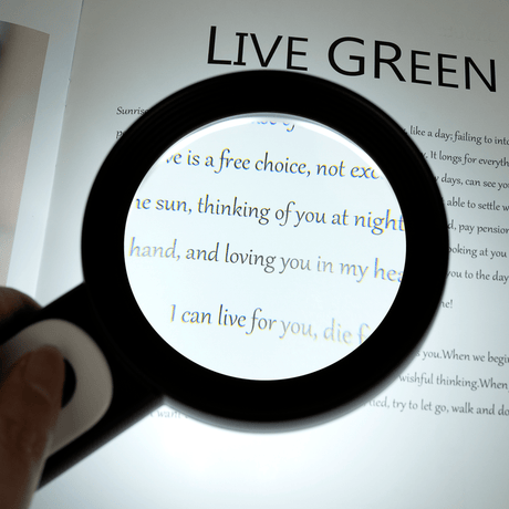 Exklusivt förstoringsglas med 30x förstoring, 18 LED - lampor och tre ljuskombinationer - Forstørrelsesglas - Seniorliving