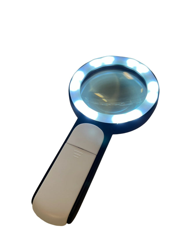 Exklusivt förstoringsglas med 30x förstoring, 18 LED - lampor och tre ljuskombinationer - Forstørrelsesglas - Seniorliving