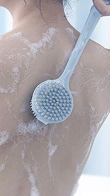 Dubbelfunktionell badborste - mjuk/fast silikon. Extra längd. 2 färger - Diverse badrumstillbehör - Seniorliving