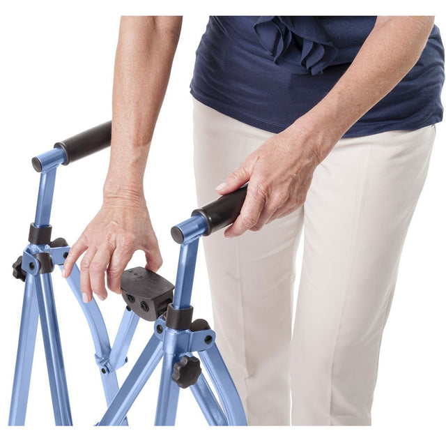 "FOLDY" - Superstabilt, ultralätt & vikbart gångstativ. Säkerhetskontrollerad ståfunktion - Gåstøtte - Seniorliving