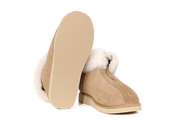 FÖRSÄLJNING! Tofflor med mjukt lammskinn - Med dragkedja &amp; fast skumsula. Liten i storleken. - Seniorliving