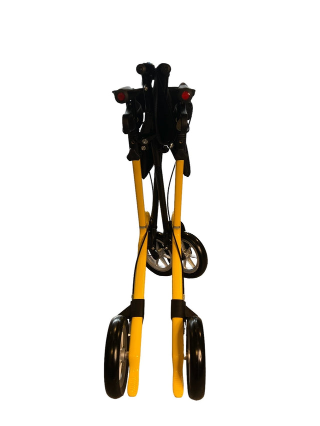 Gul kolfiberrullator - Ultralätt &amp; hopfällbar, 5,5 kg. Inkl. ryggstöd &amp; pinnhållare - Utomhusvandrare - Seniorliving