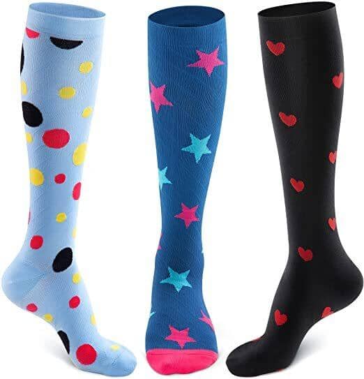 Har du tunga, ömma eller rastlösa ben? Prova våra smarta stödstrumpor. - Stödstrumpa - Seniorliving