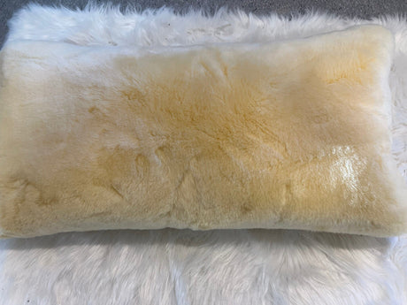Jättestor stödkudde/sovkudde i medicinskt lammskinn - Värmande, mjuk &amp; andas (40x80). Toppkvalité - Kudde - Seniorliving