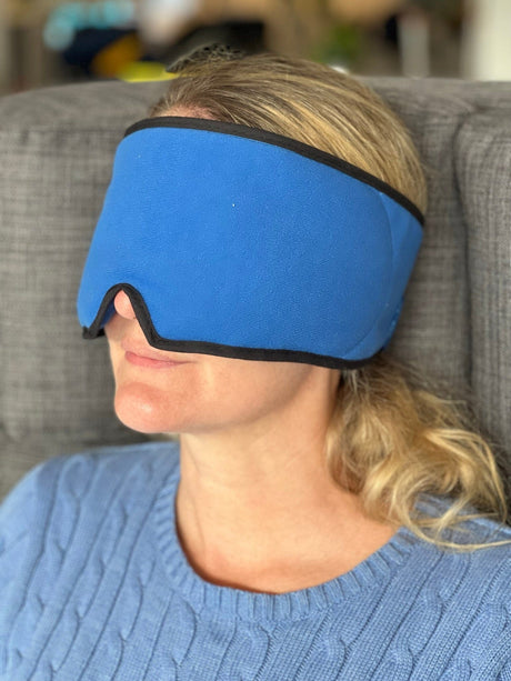 Kylande gelmask (migrän) - justerbar omkrets med kardborreband. Mjuk och läcker fleece. - Kylmask - Seniorliving