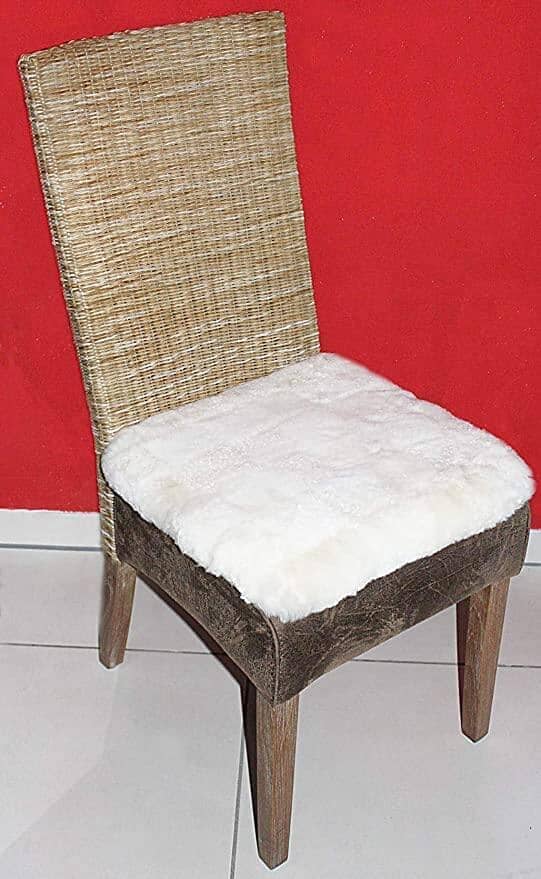 Lammskinnskudde - mjuk och temperaturreglerande (40x40 cm). 3 färger - lammskinnskudde - Seniorliving