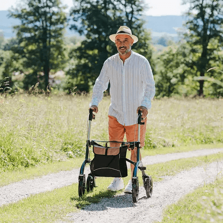 Lyx" kolfiberrollator - unik tysk design och ultralätt rollator. - Utomhusvandrare - Seniorliving