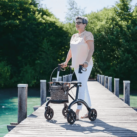 Lyx" kolfiberrollator - unik tysk design och ultralätt rollator. - Utomhusvandrare - Seniorliving