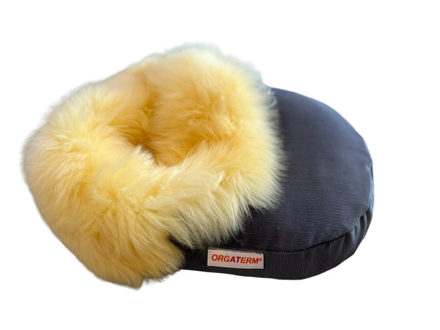 Lyxiga fotvärmare i mjukaste lammskinn. Fler varianter. Maximal överseende! - Fotvärmare i lammskinn - Seniorliving