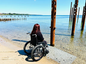 OFF - ROAD rullstol. Superfin rullstol med terrängdäck. 4 storlekar. - Rullstolar - Seniorliving