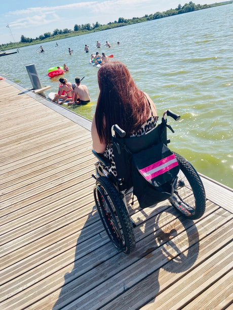 OFF - ROAD rullstol. Superfin rullstol med terrängdäck. 4 storlekar. - Rullstolar - Seniorliving