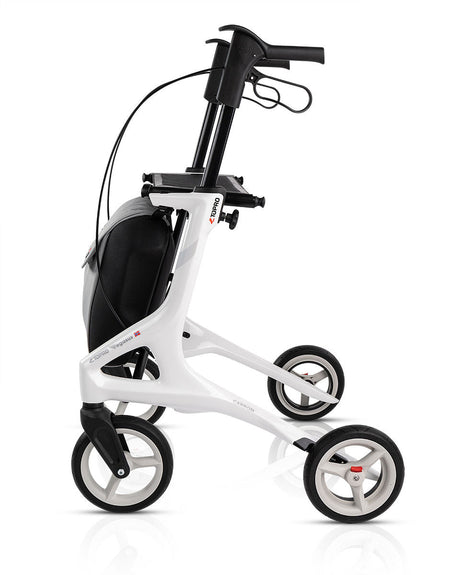 PEGASUS kolfiberrollator - Ultralätt, lyxig &amp; skandinavisk design. Väger endast 6,6 kg - Utomhusvandrare - Seniorliving